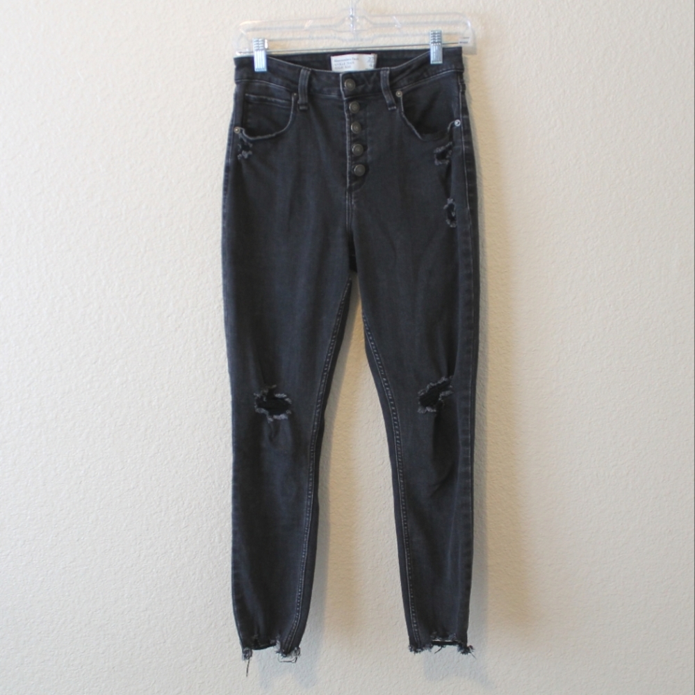 Abercrombie & Fitch Black Curve Love High Rise Ankle Jean